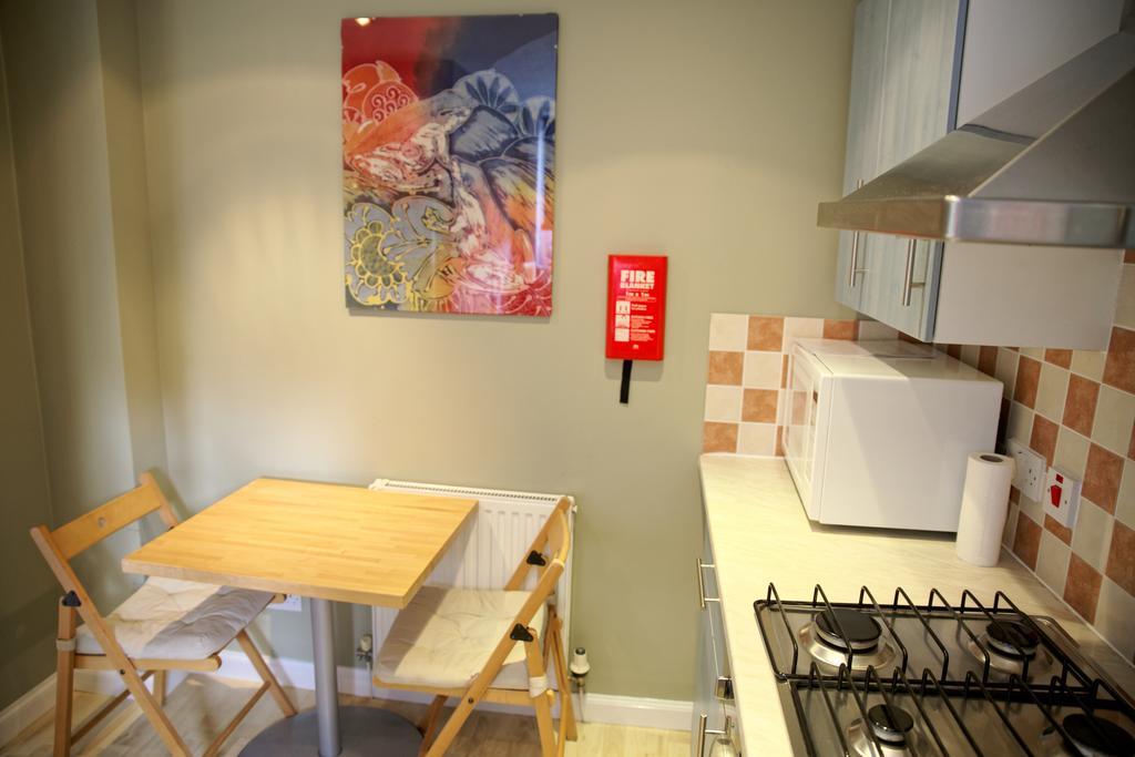 3Mac Dunfermline Self-Catering Apartment Номер фото