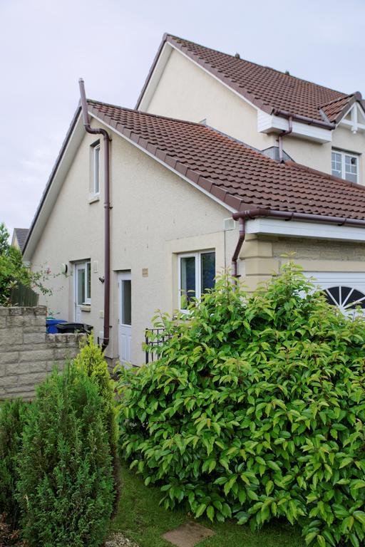 3Mac Dunfermline Self-Catering Apartment Номер фото